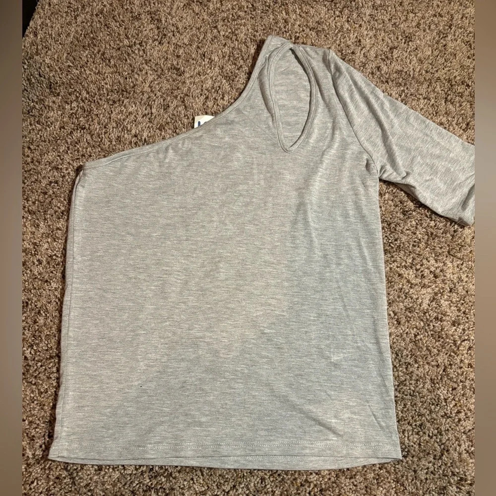 One shoulder Gray Cutout shirt